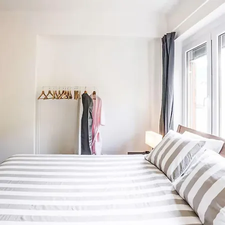 Castle Oasis By Interhome Apartamento Praga